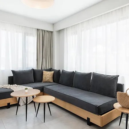 Theros Hotel 3*