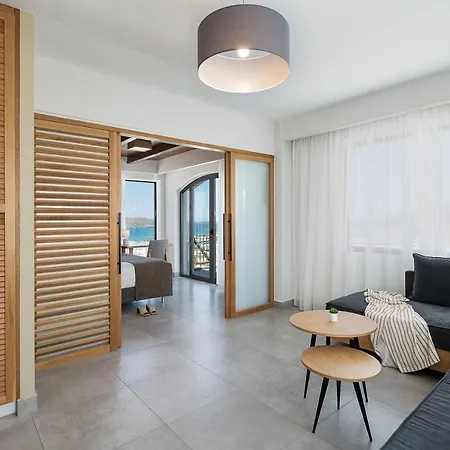 Theros Hotel